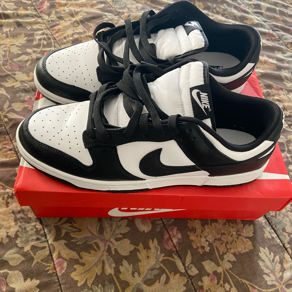 Nike Dunk Low Retro White and Black